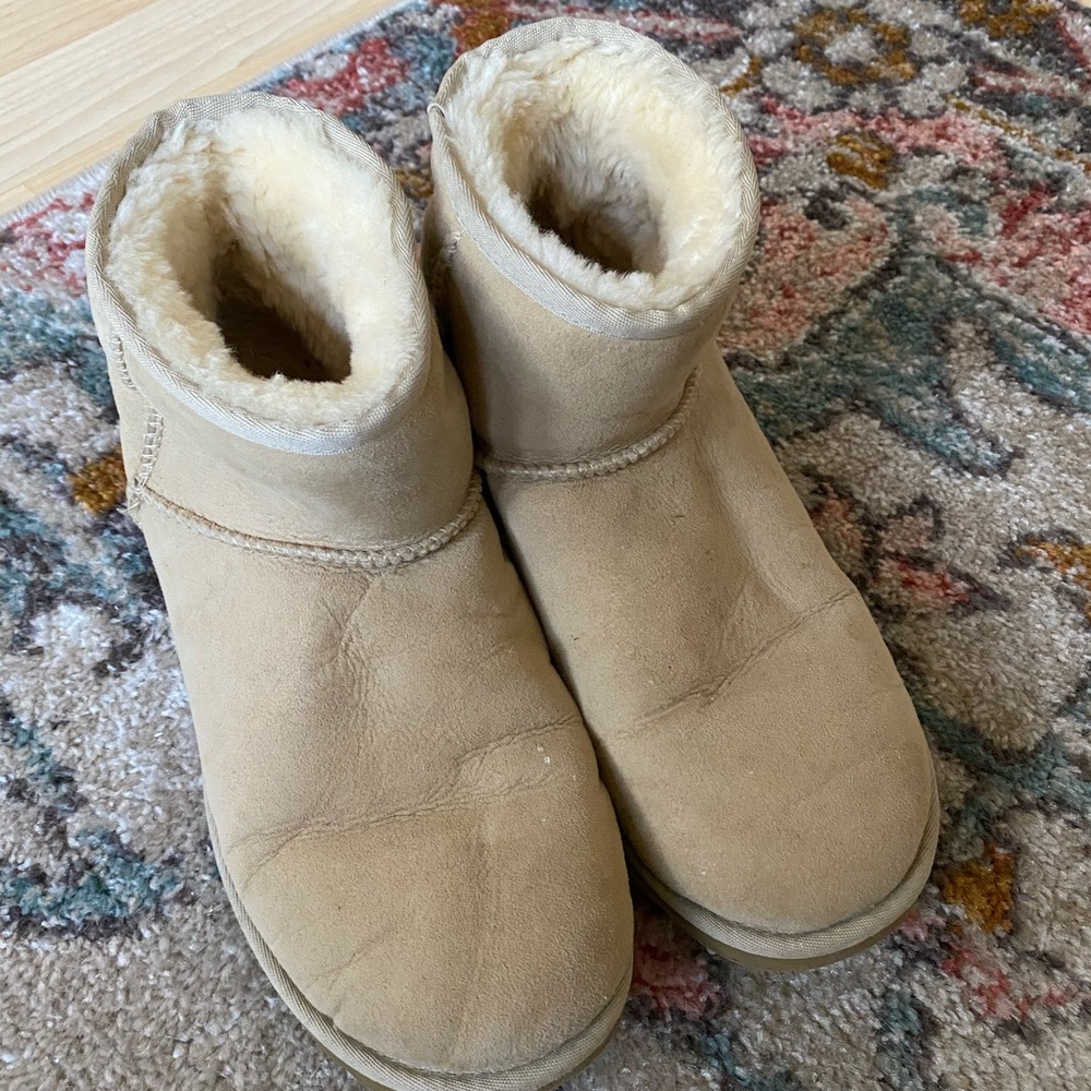 Ugg Women’s Classic Mini - Desert Sand